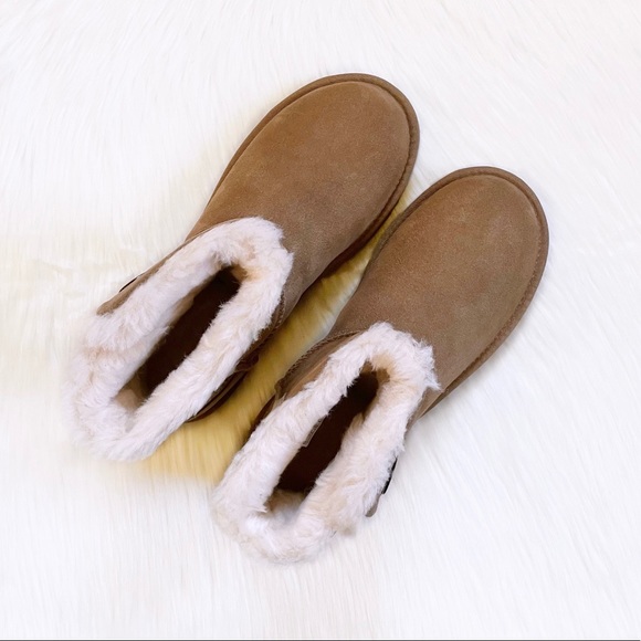 UGG Women’s Mini Bailey Snaps Chestnut Suede Boots - Picture 7 of 10